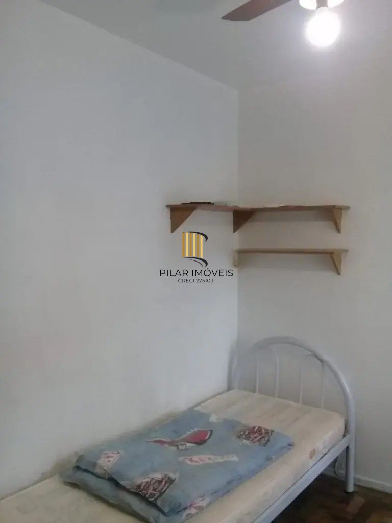 Apartamento com 03 dormitórios  com vaga