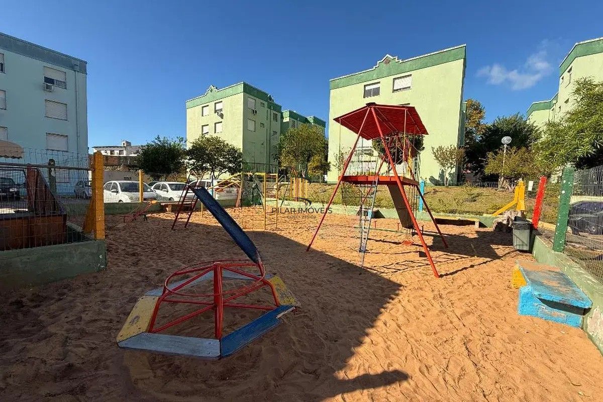 Apartamento 2 dormitórios e vaga rotativa na Protásio Alves