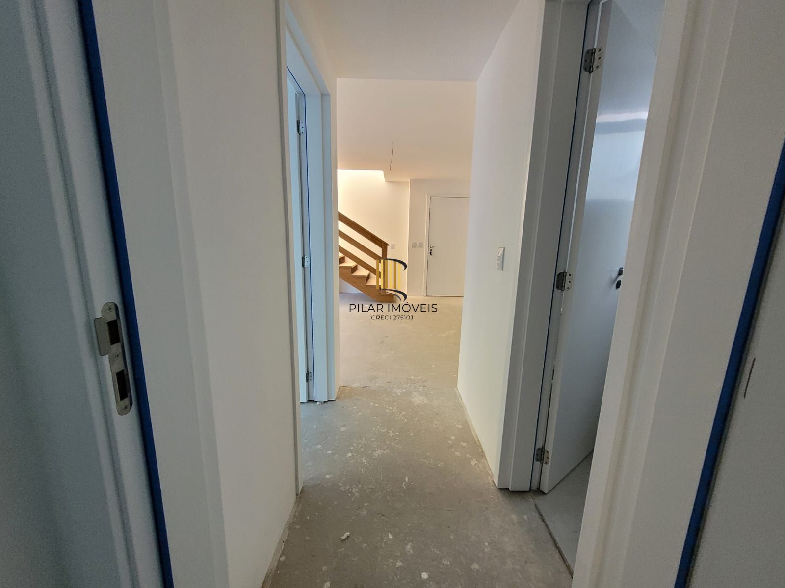 cobertura vista Beira Rio  03 dormitórios com 2 suítes e três vagas individuais