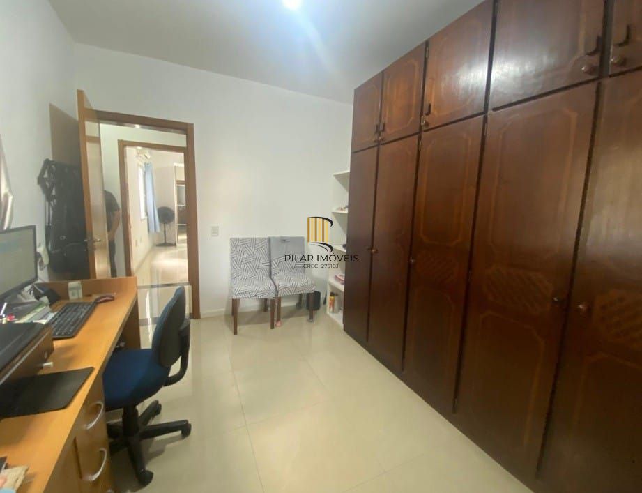 Casa Residencial ou Comercial Próxima ao Iguatemi – 379m² | 5 Vagas | Energia Solar