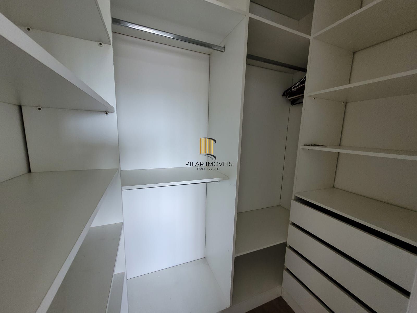 Apartamento mobiliado no Quinta do Sol