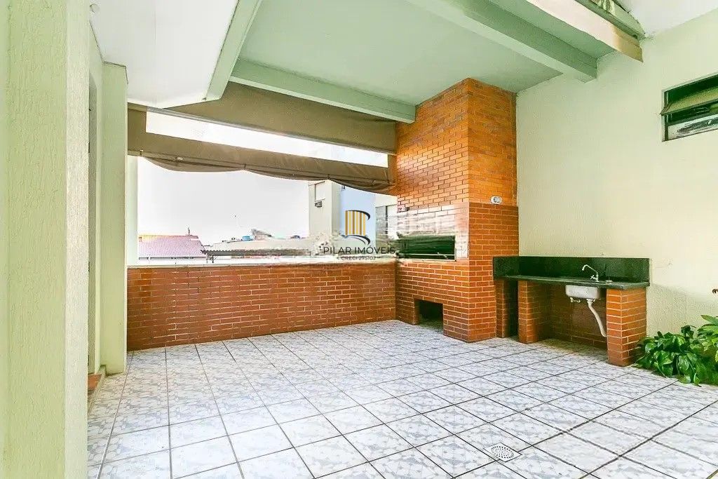 Apartamento 02 dormitórios com garagem convencionada 
