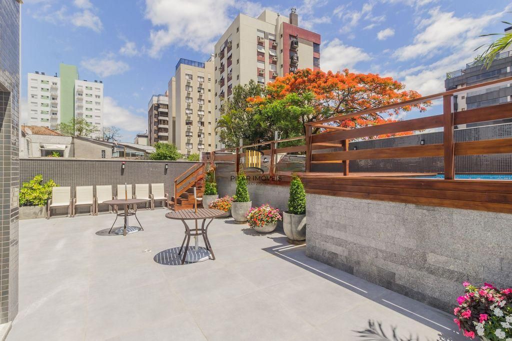 Apartamento com 03 suítes, 02 vagas de garagens individuais e escrituradas