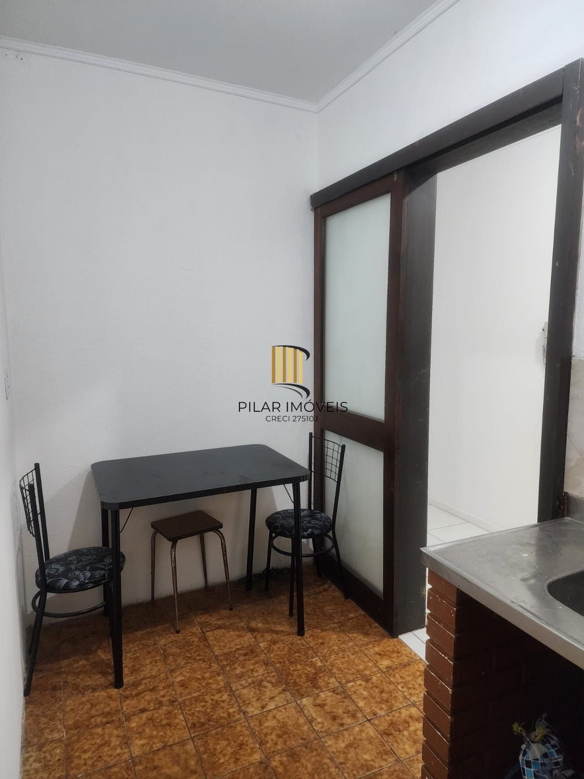 Apartamento no Centro de Porto Alegre 01 dormitório perto da orla