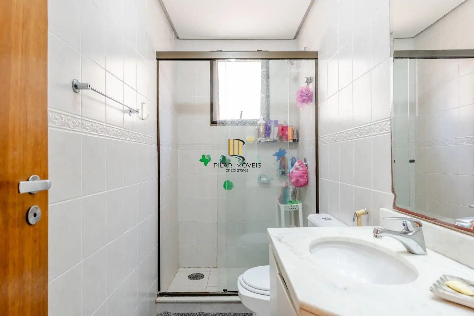 Apartamento 3 dormitórios, 2 vagas 109m² próximo ao Pastor Domhs e Sogipa