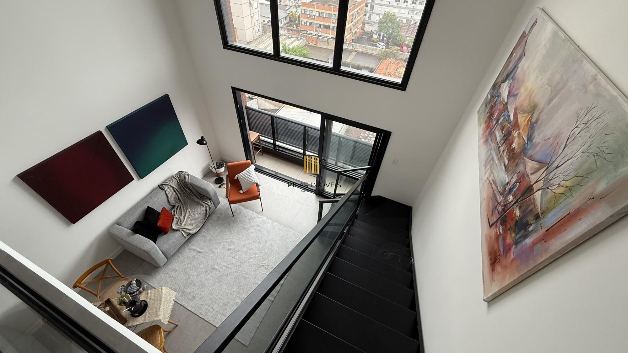 Apartamento duplex  em andar alto com 01 vaga de garagem escriturada