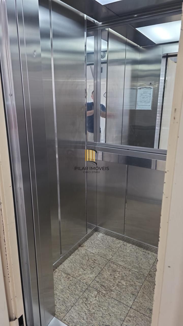 Apartamento 02 dormitórios sem garagem no bairro independência em porto alegre