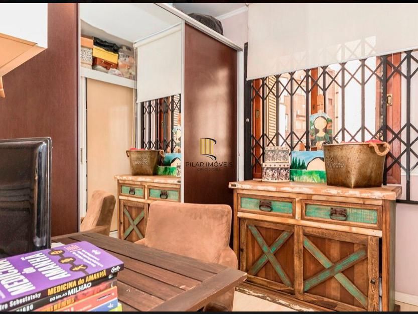 Casa 2 dormitórios no Jardim Itu Sabará