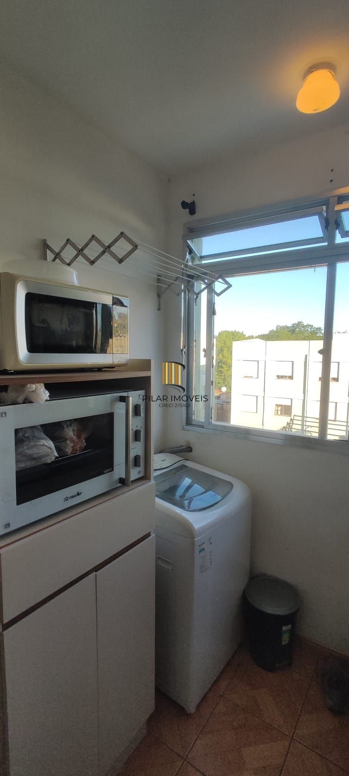 Apartamento 02 dormitórios com garagem / estacionamento