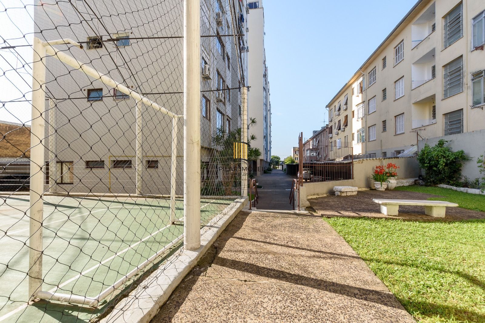 Apartamento 03 dormitórios, sem garagem