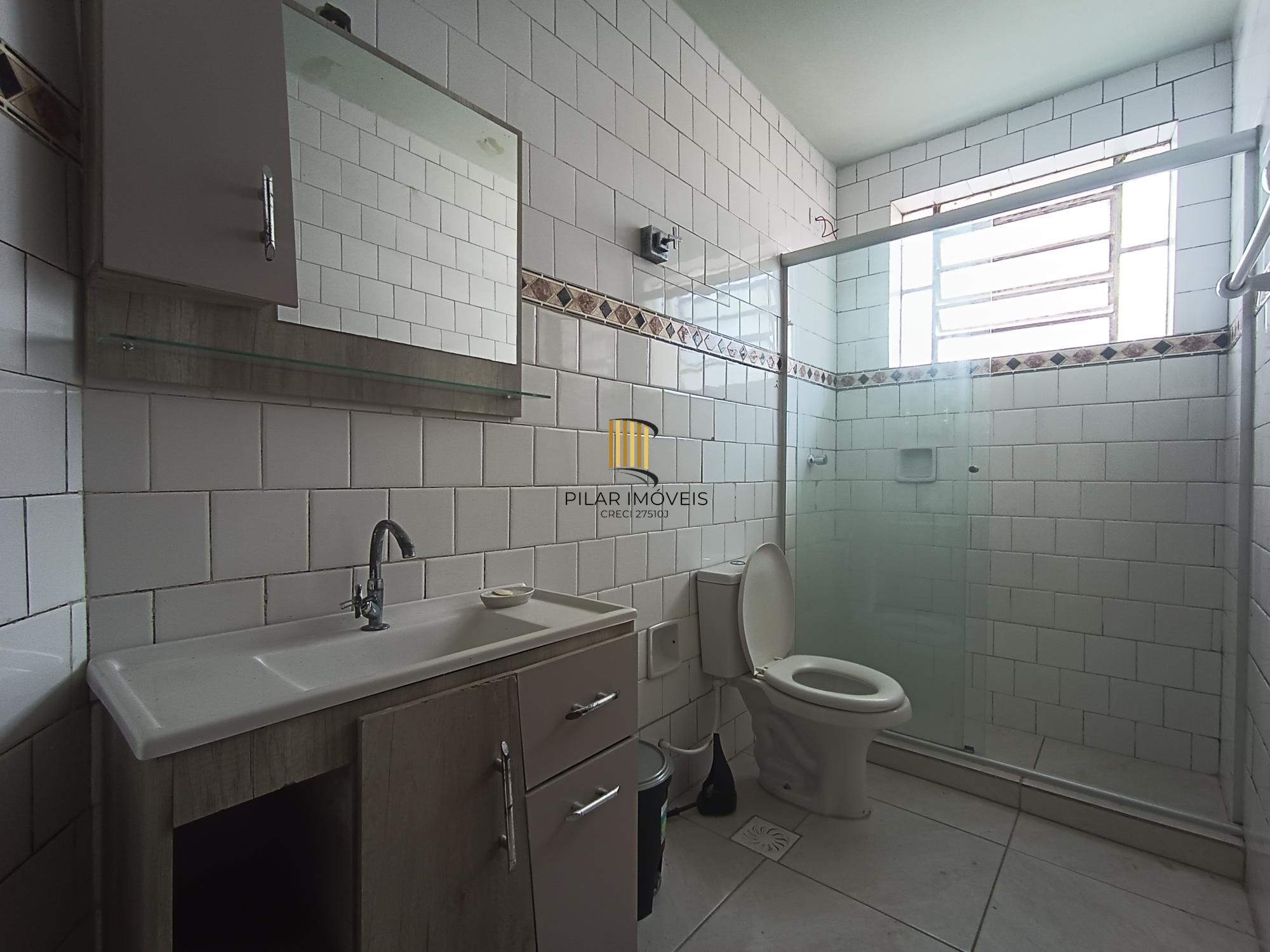 Apartamento 02 dormitórios sem garagem e sem elevador no bairro Cristo Redentor