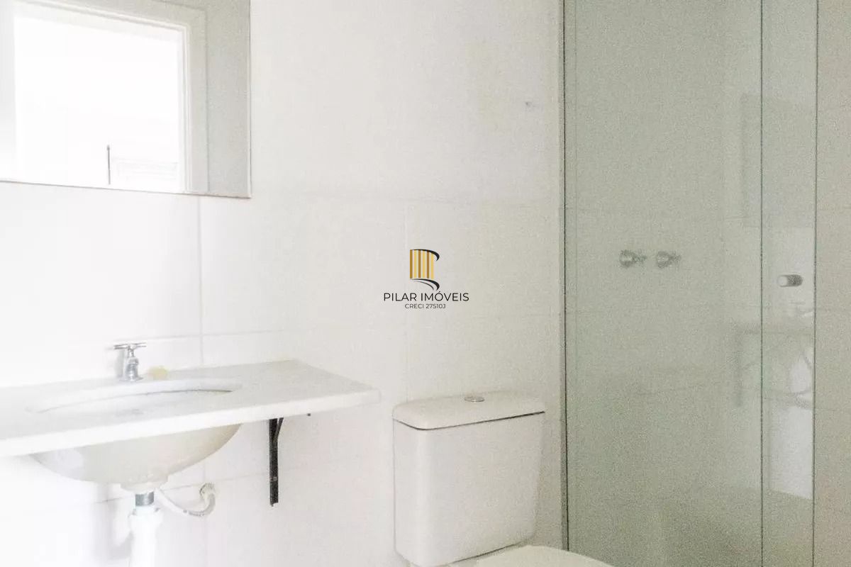 Apartamento com 02 dormitórios sendo 01 suíte e vaga garagem rotativa