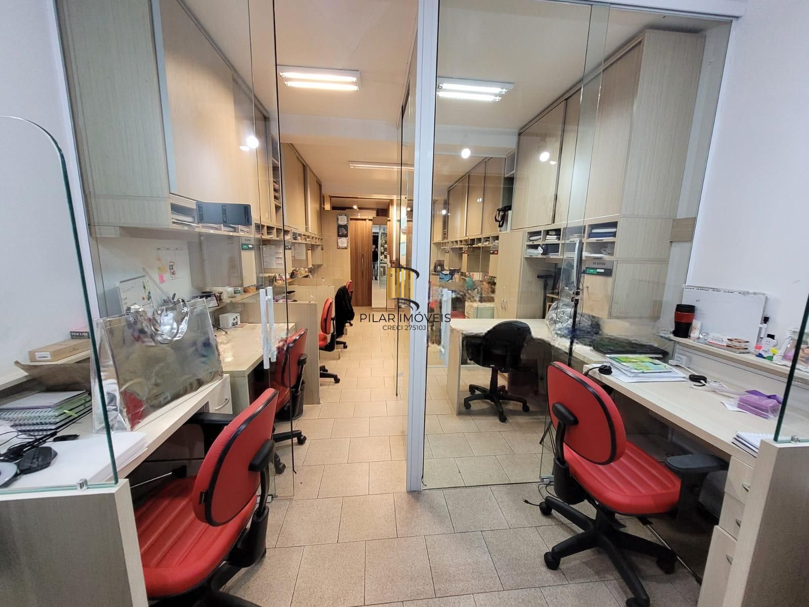Sala Comercial 1 dormitório no bairro Passo da Areia