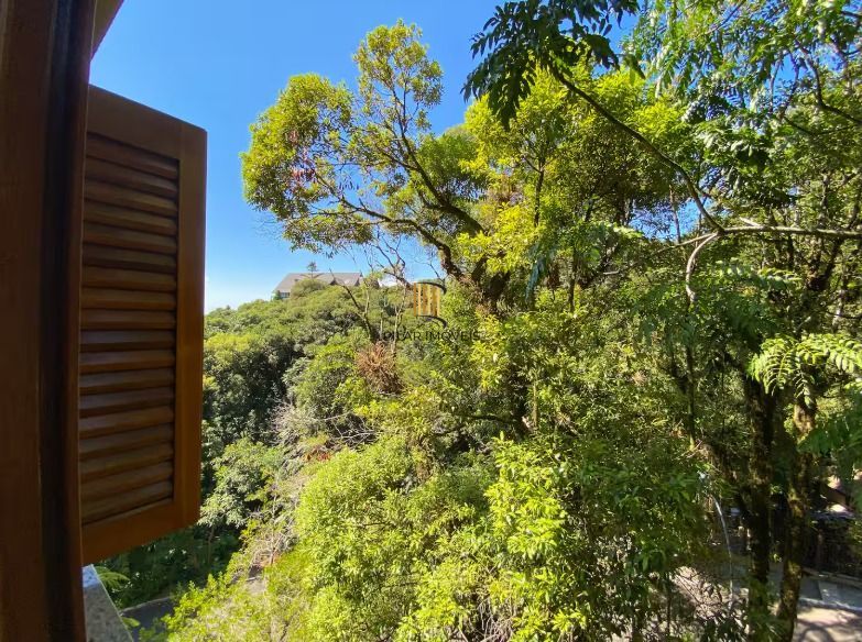 Apartamento de excelente padrão na Serra Gaúcha