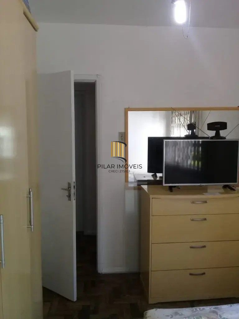 Apartamento com 03 dormitórios  com vaga
