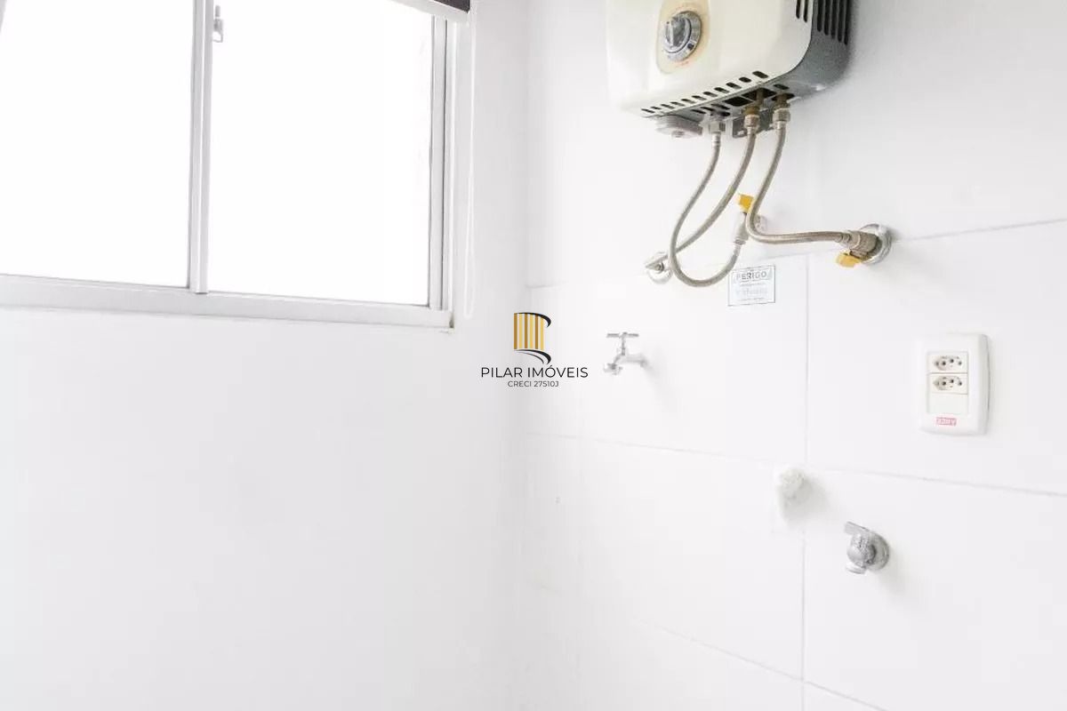 Apartamento com 02 dormitórios sendo 01 suíte e vaga garagem rotativa