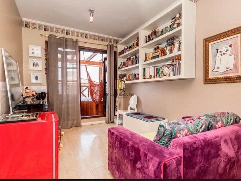 Casa 2 dormitórios no Jardim Itu Sabará