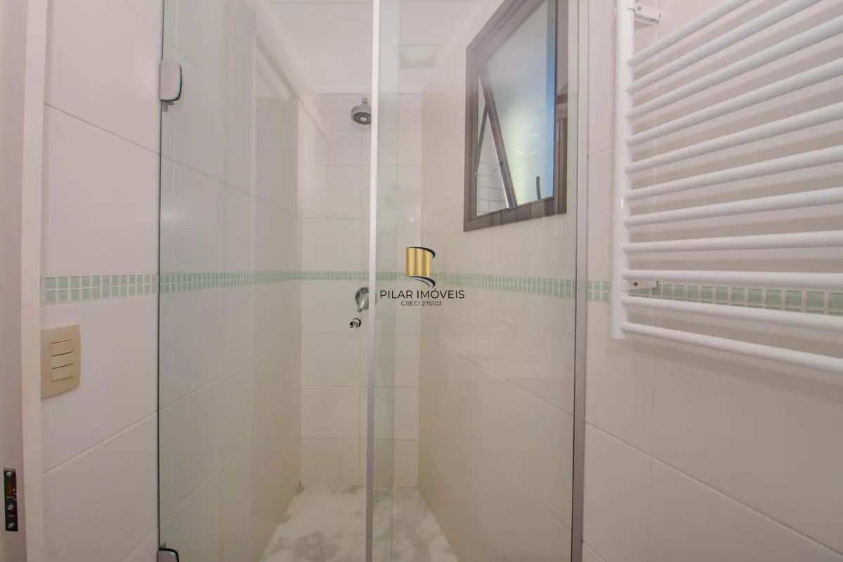 Apartamento com 03 dormitórios com suite, 04 vagas de garagem