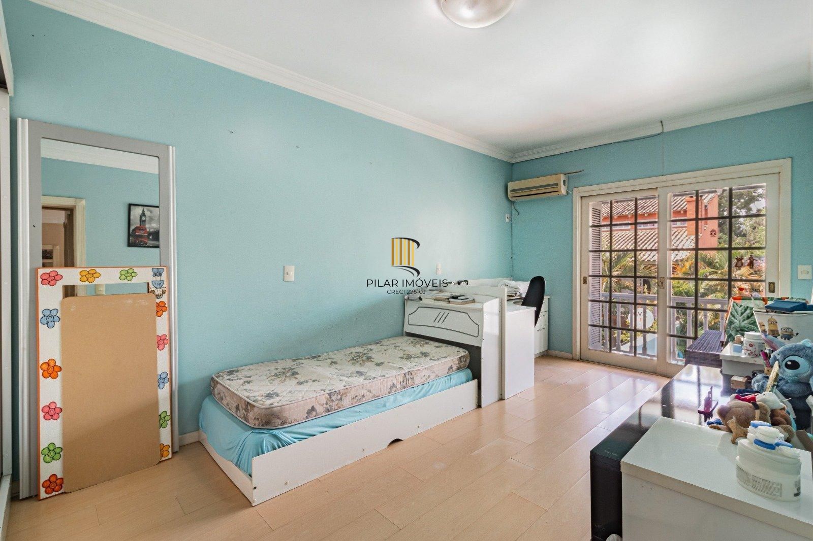 Casa 4 dormitórios no Jardim Planalto