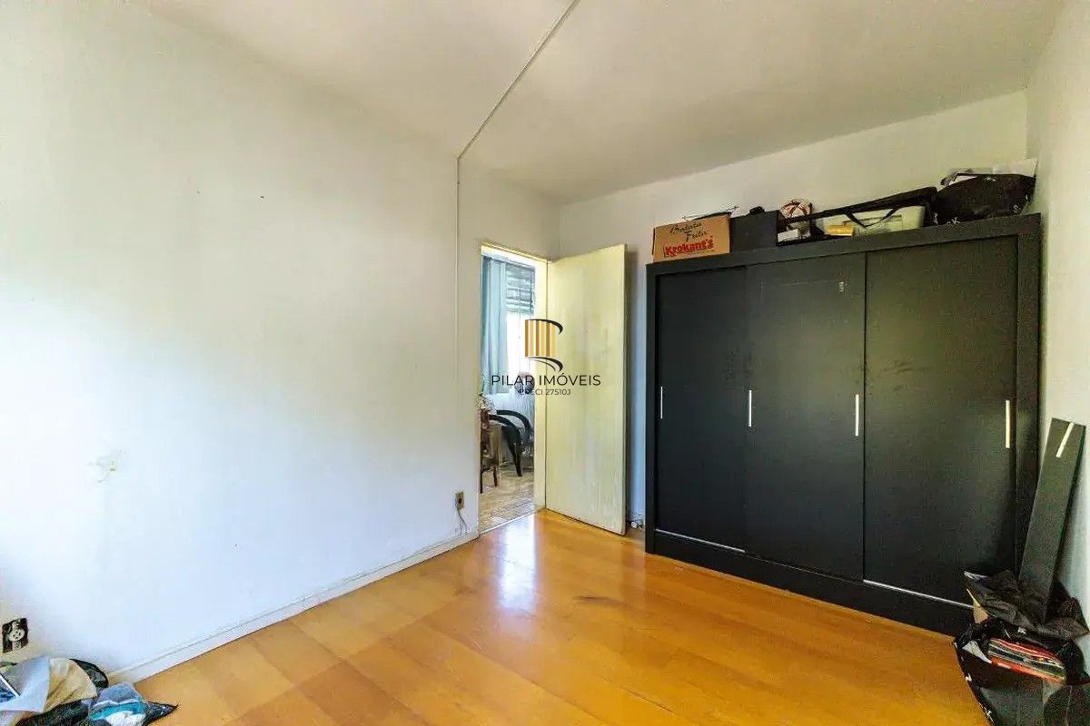 Apartamento 2 dormitórios e vaga rotativa na Protásio Alves