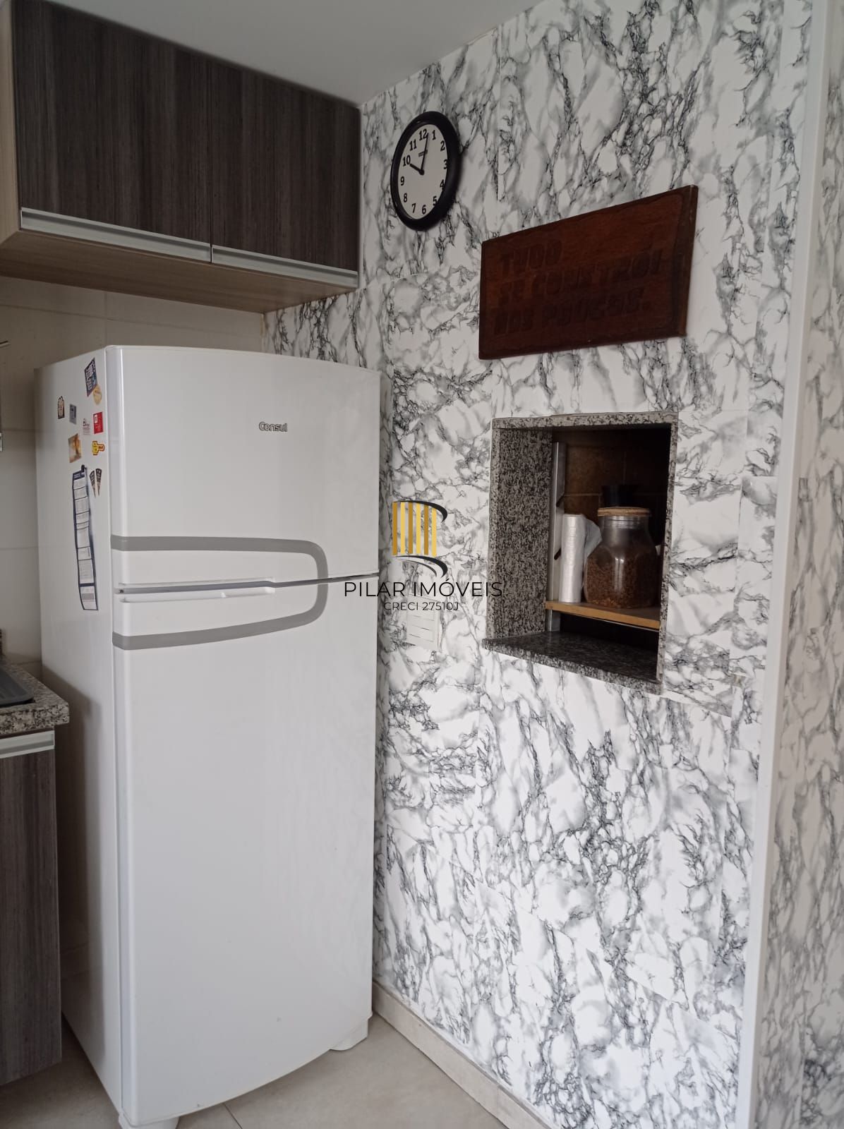 Apartamento com 03 dormitórios sendo 01 suíte com 01 vaga de garagem