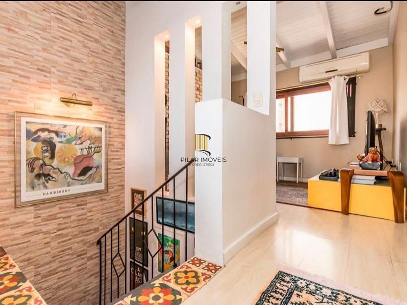 Casa 2 dormitórios no Jardim Itu Sabará