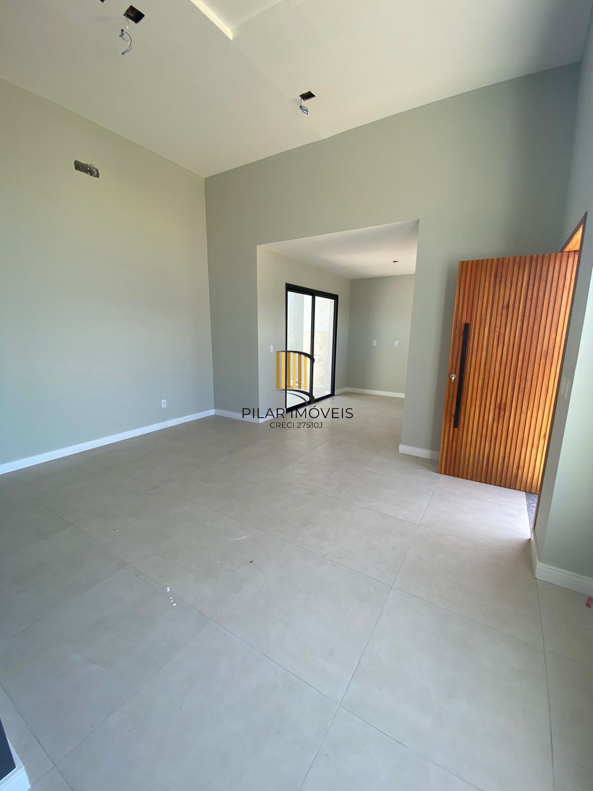 Casa térrea 3 dormitórios 1 suíte com 2 vagas à venda no VIVARE