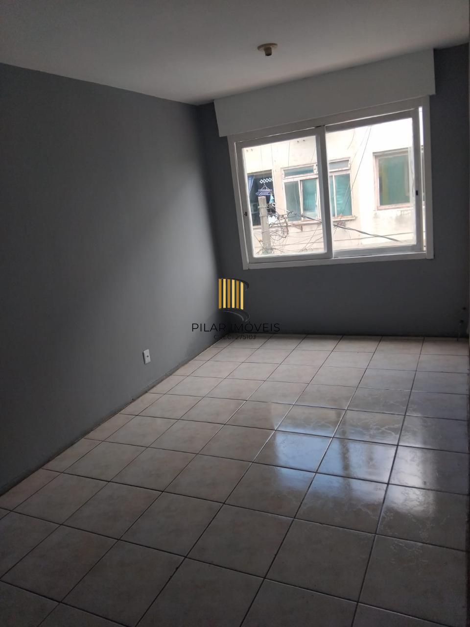 Apartamento com 03 dormitórios no Bairro Rubem Berta