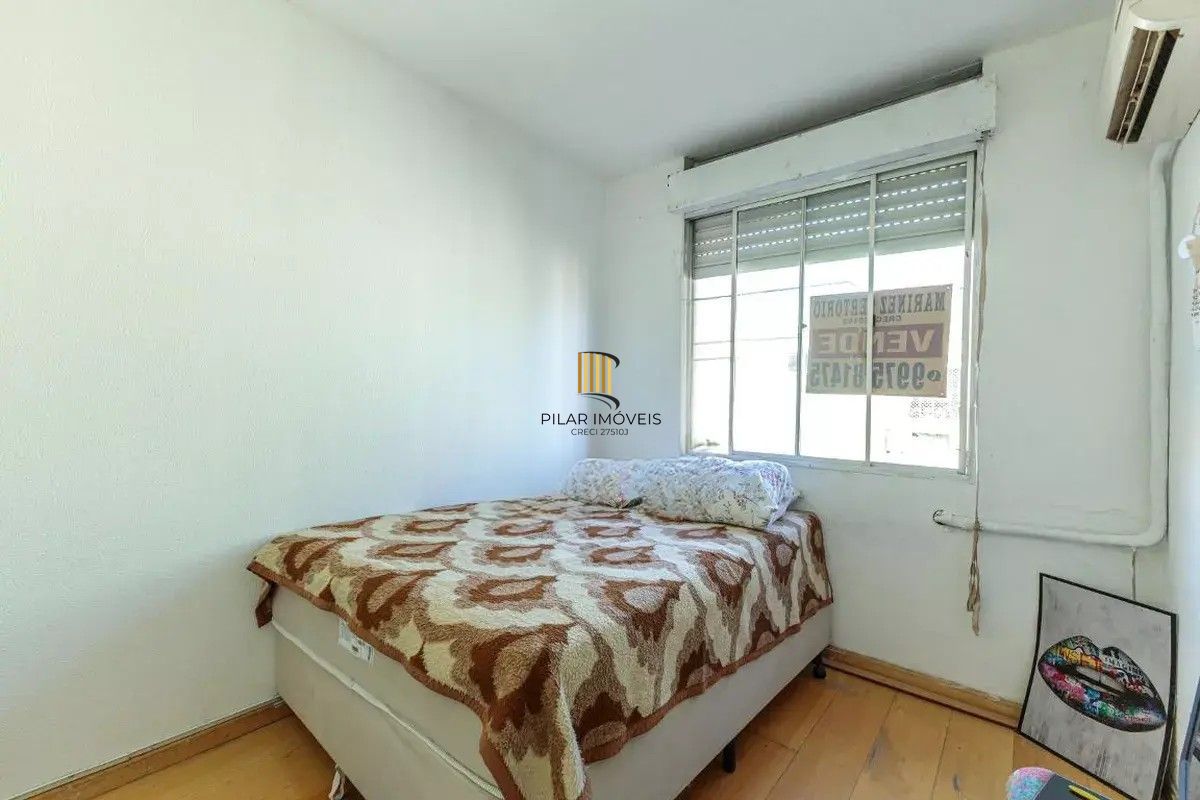 Apartamento 2 dormitórios e vaga rotativa na Protásio Alves