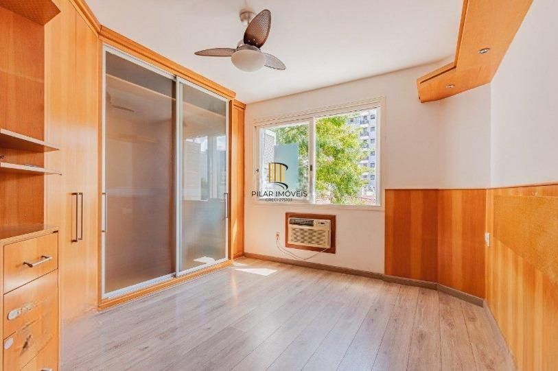 Apartamento com 03 dormitórios , 01 suíte e 02 vagas de garagem