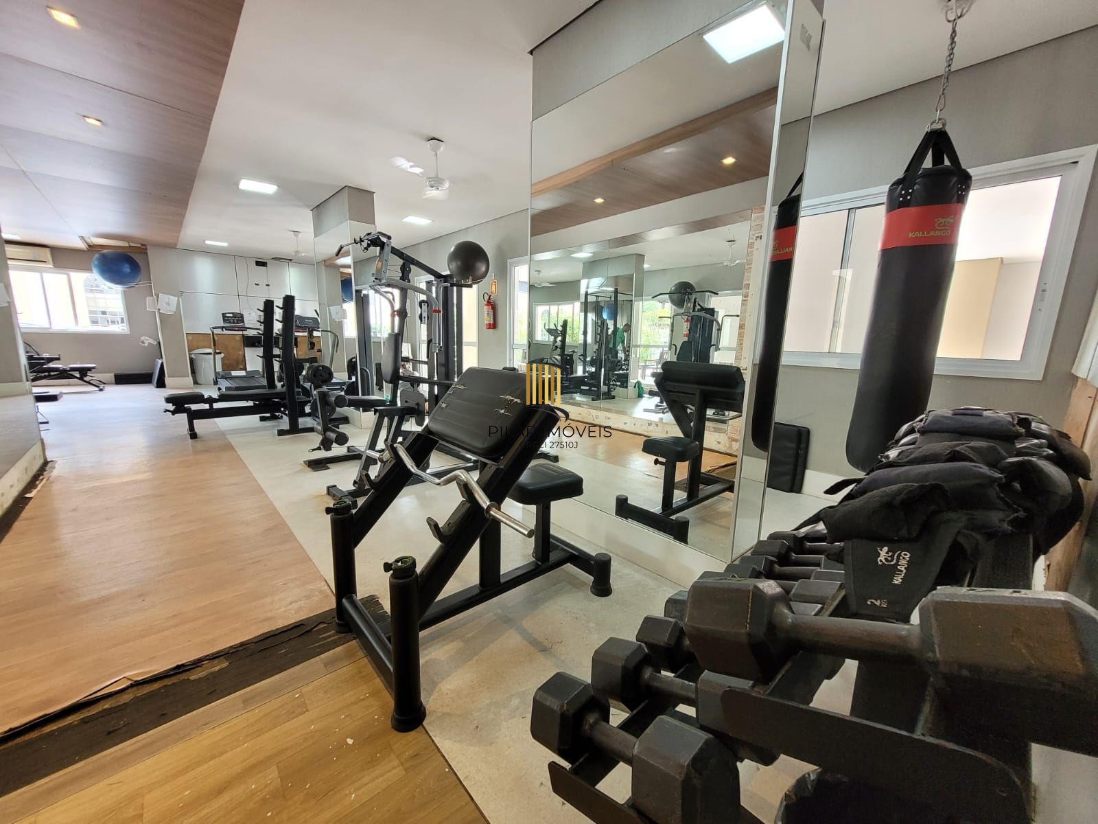 Apartamento mobiliado no Rossi Fiateci 2 dormitórios e suíte