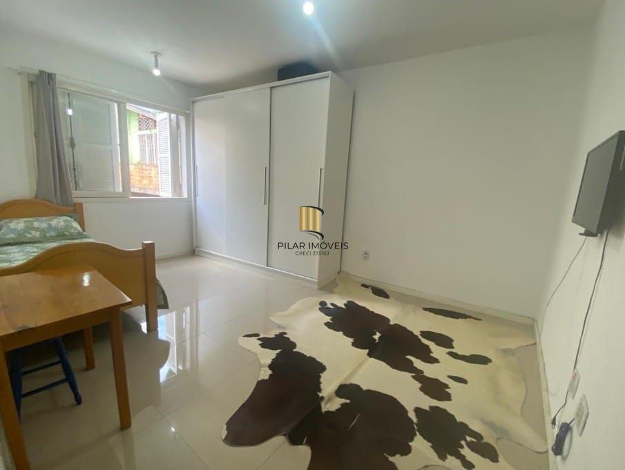 Casa Residencial ou Comercial Próxima ao Iguatemi – 379m² | 5 Vagas | Energia Solar