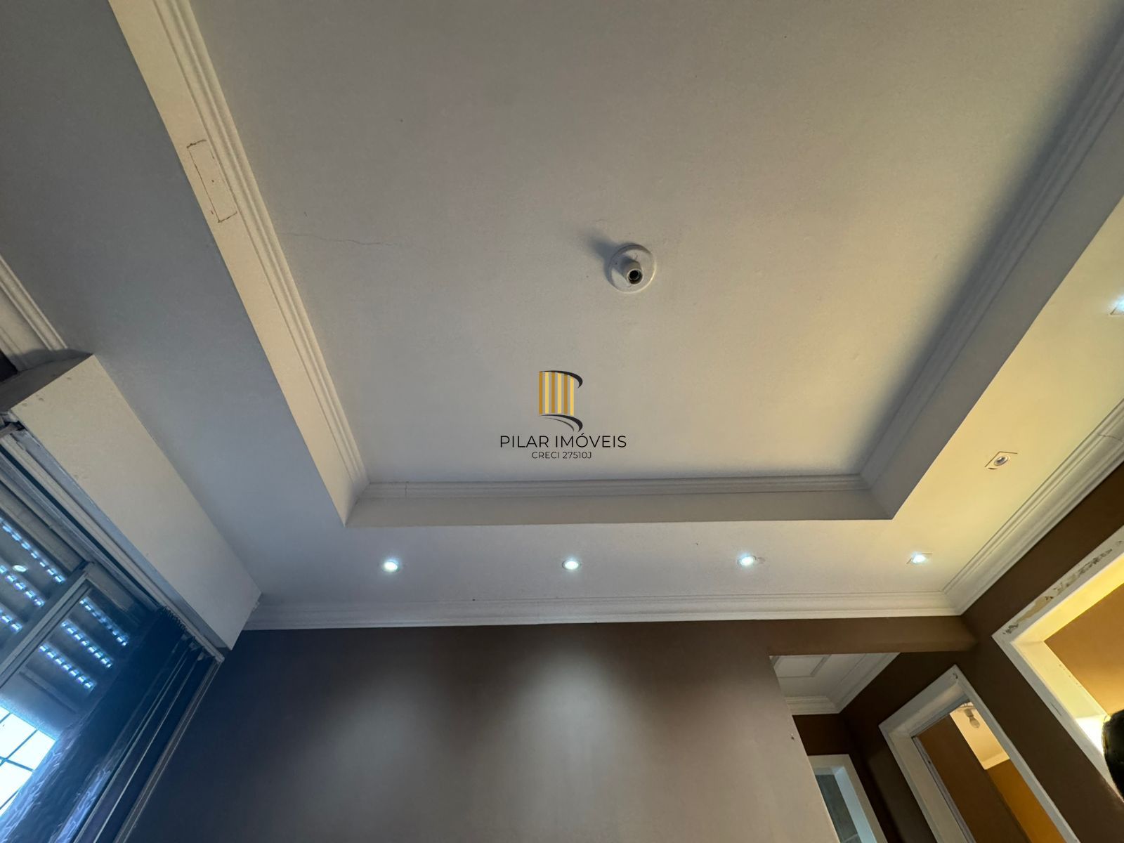 Apartamento com 02 dormitórios reformado