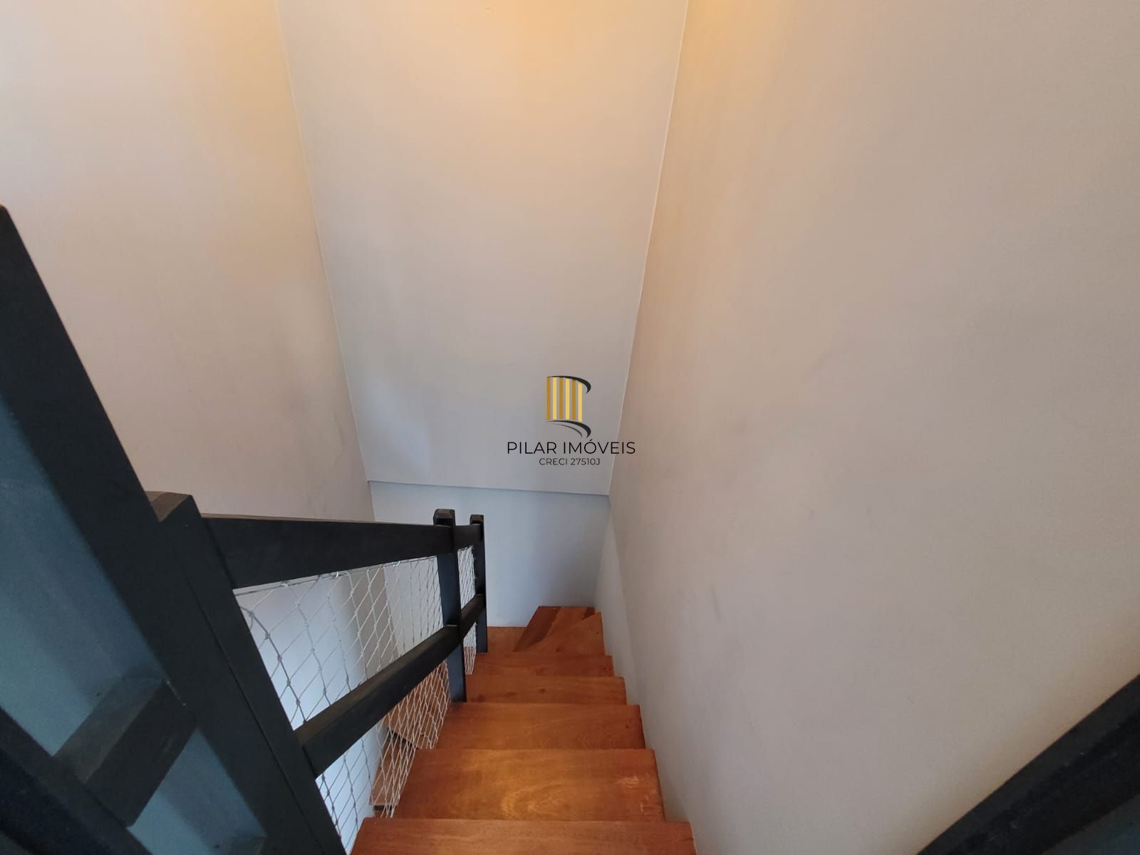 Cobertura 2 dormitórios no bairro Menino Deus