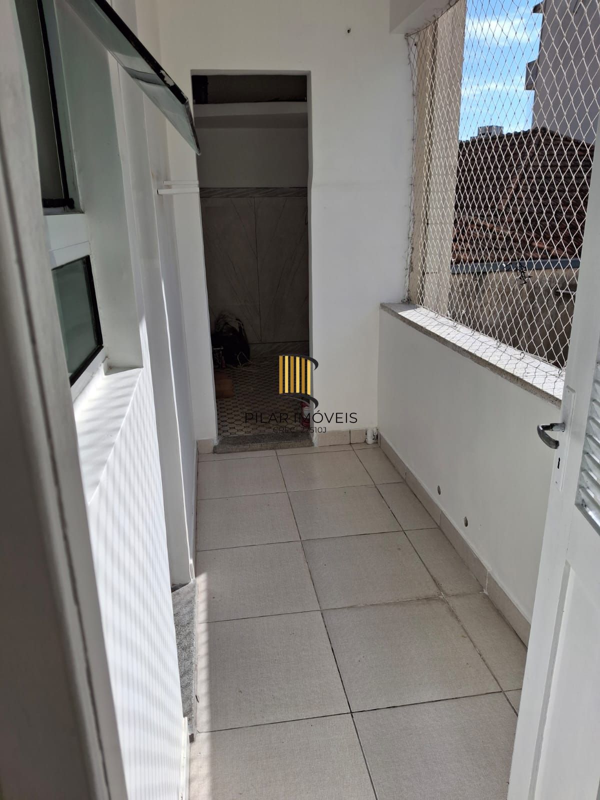 Apartamento com 03 dormiórios com bairro santana sem garagem