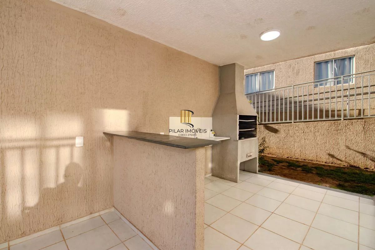 Apartamento com 02 dormitórios com vaga de garagem rotativa