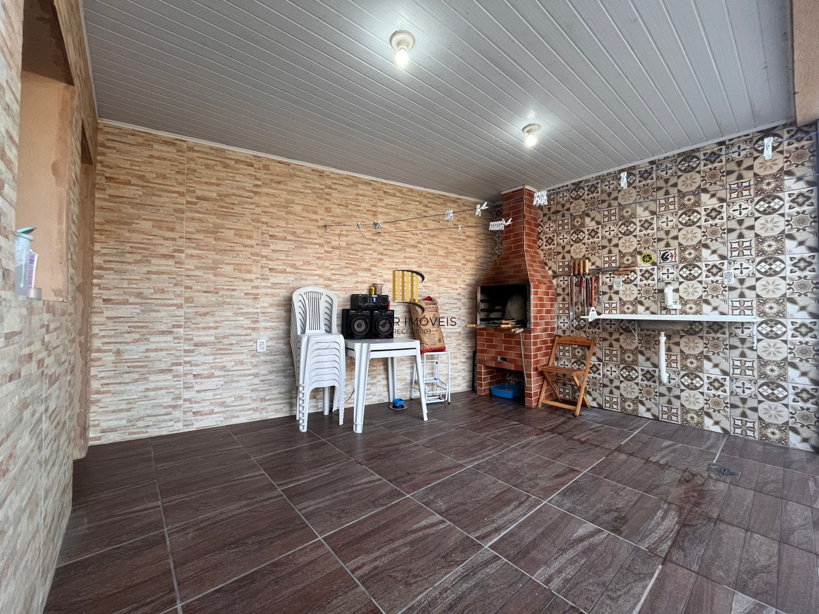 Excelente casa no Bairro Mário Quintana