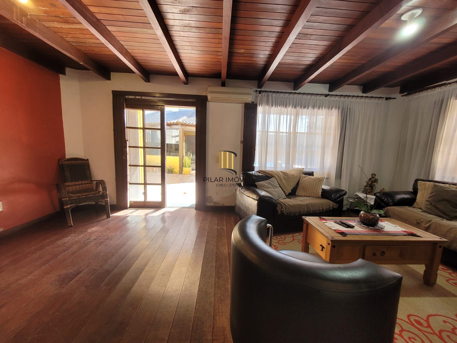 Casa 4 dormitórios Adda Mascarenhas de Moraes