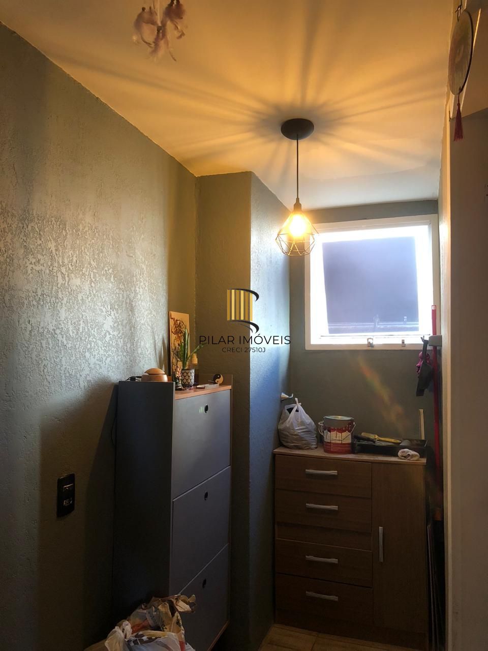 Apartamento térreo com 01 dormitórios e com 02 vagas por proprietário