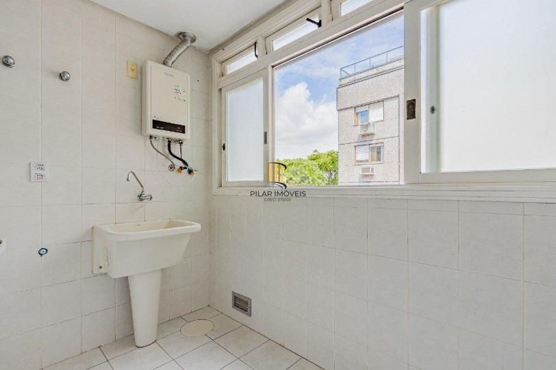 Apartamento com 03 dormitórios , 01 suíte e 02 vagas de garagem