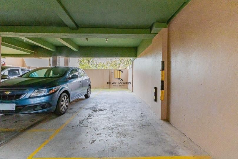 Apartamento com 03 dormitórios , 01 suíte e 02 vagas de garagem