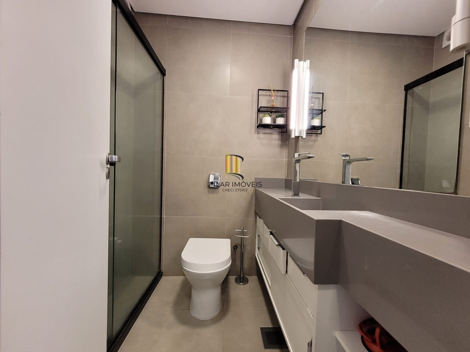 Cobertura 2 dormitórios no bairro Menino Deus