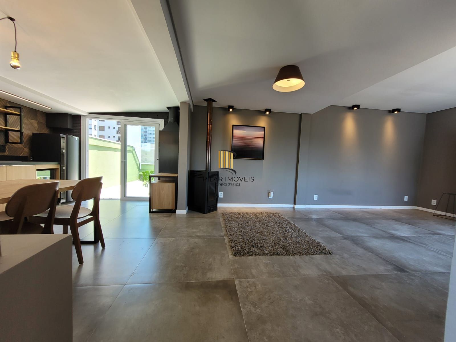 Cobertura 2 dormitórios no bairro Menino Deus