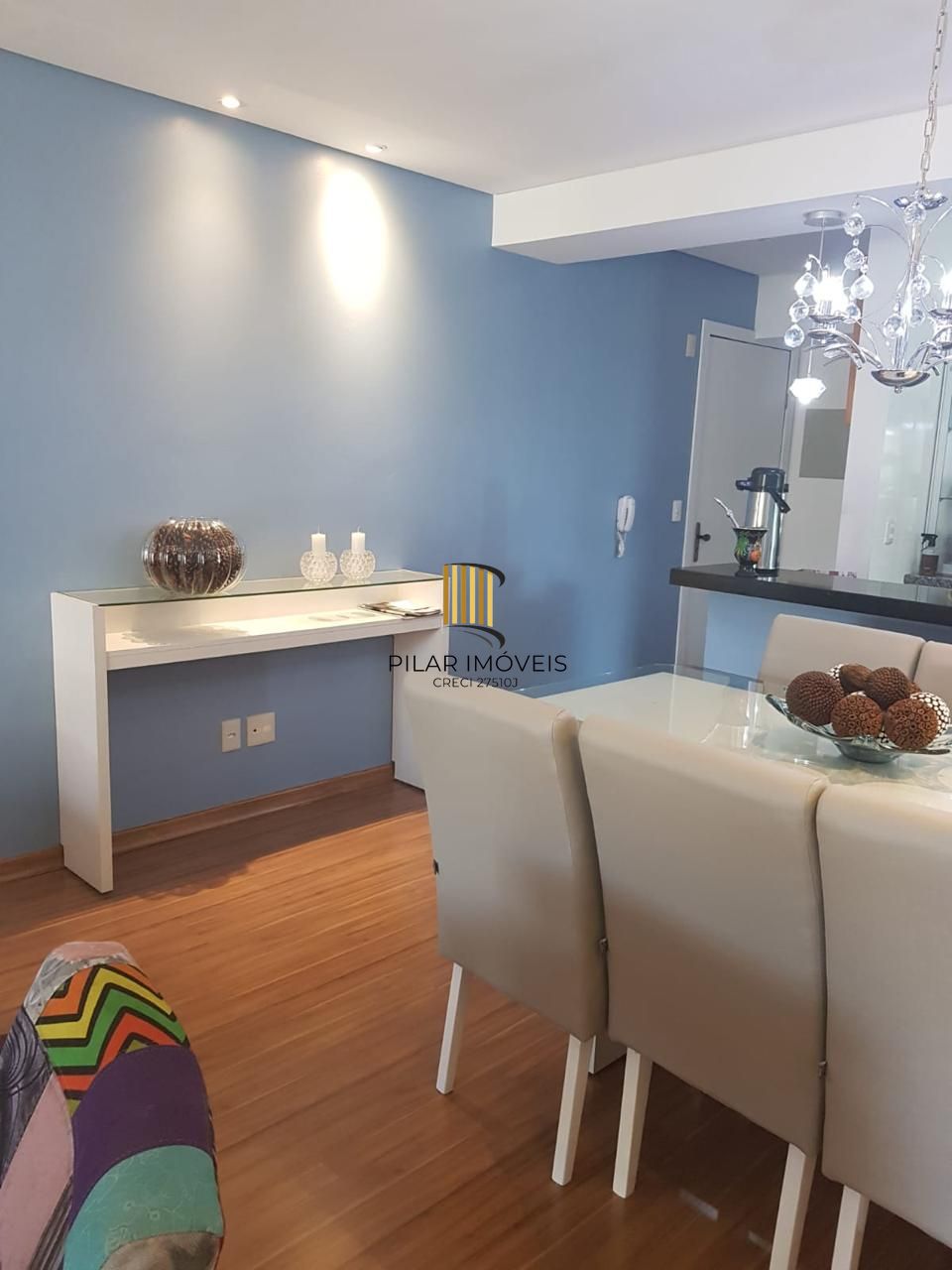Apartamento 02 dormitórios com 01 suíte e 02 vagas de estacionamento