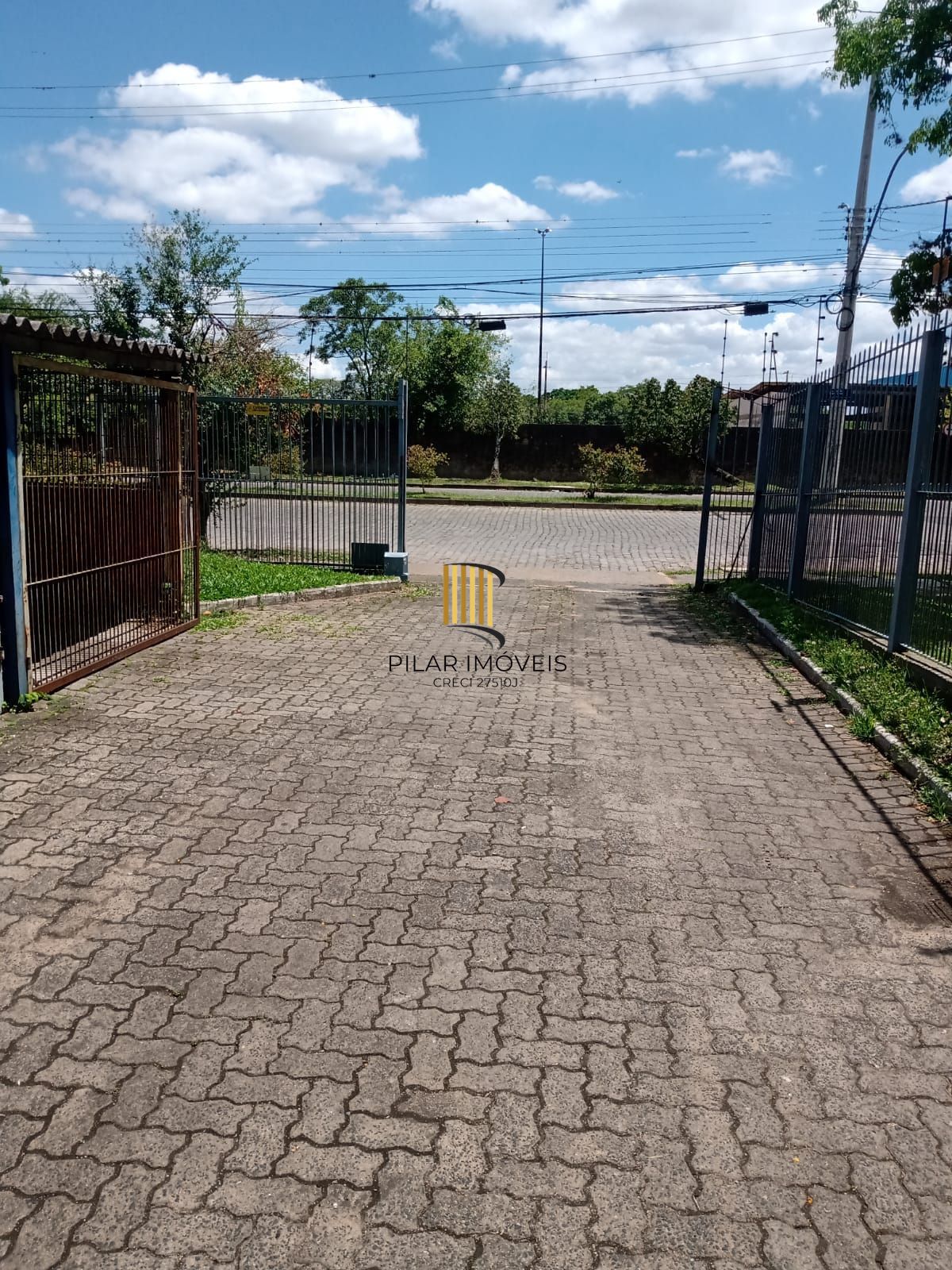 apartamento com 3 dormitórios com vaga de garagem escriturada