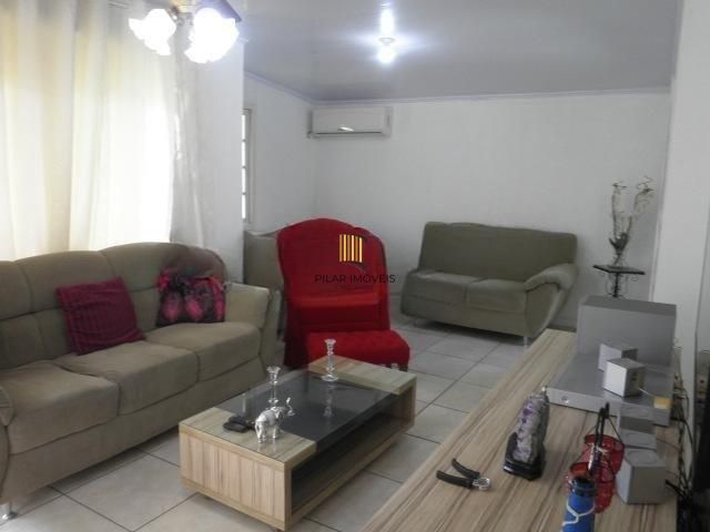 Casa 3 dormitórios no bairro Rubem Berta