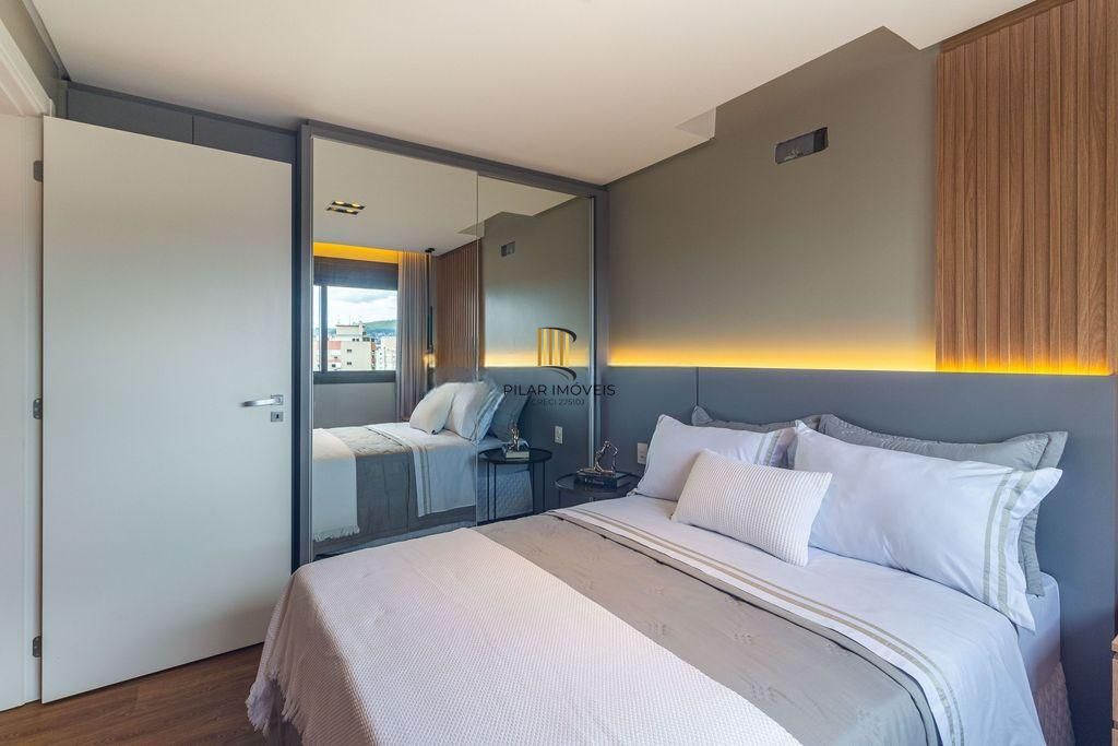 Apartamento com 03 suítes, 02 vagas de garagens individuais e escrituradas