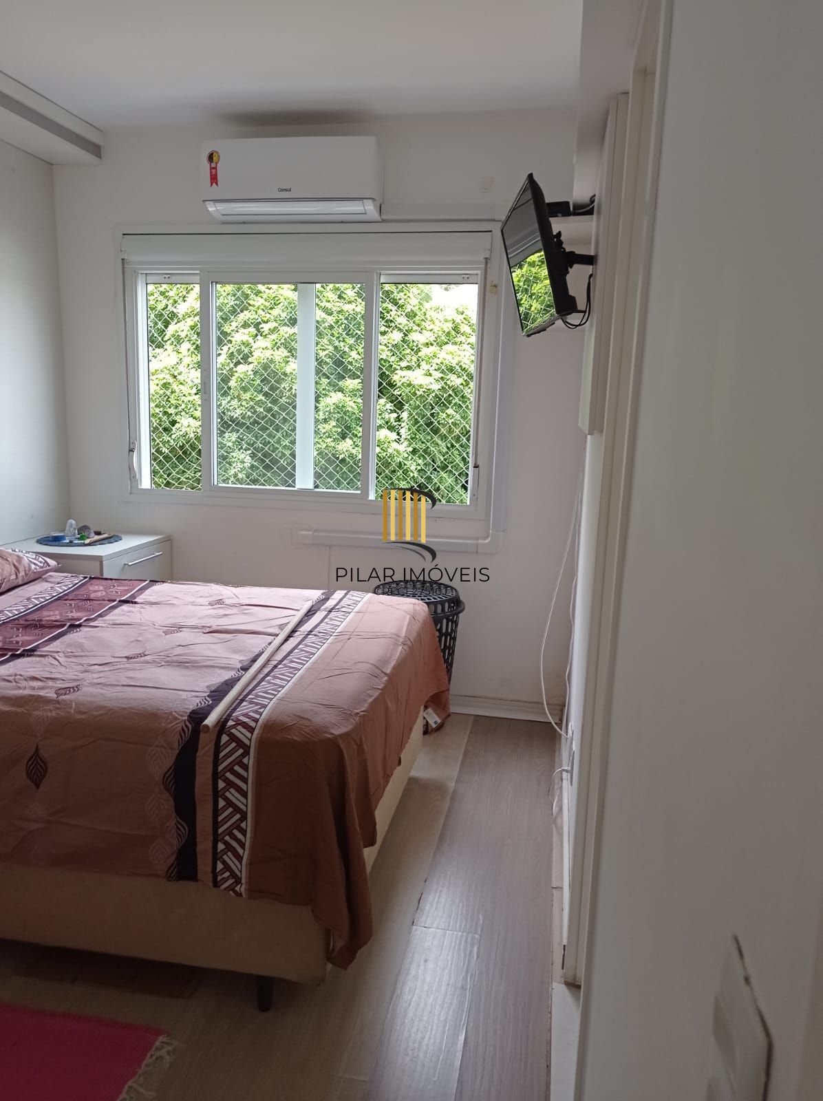 Apartamento com 03 dormitórios sendo 01 suíte com 01 vaga de garagem