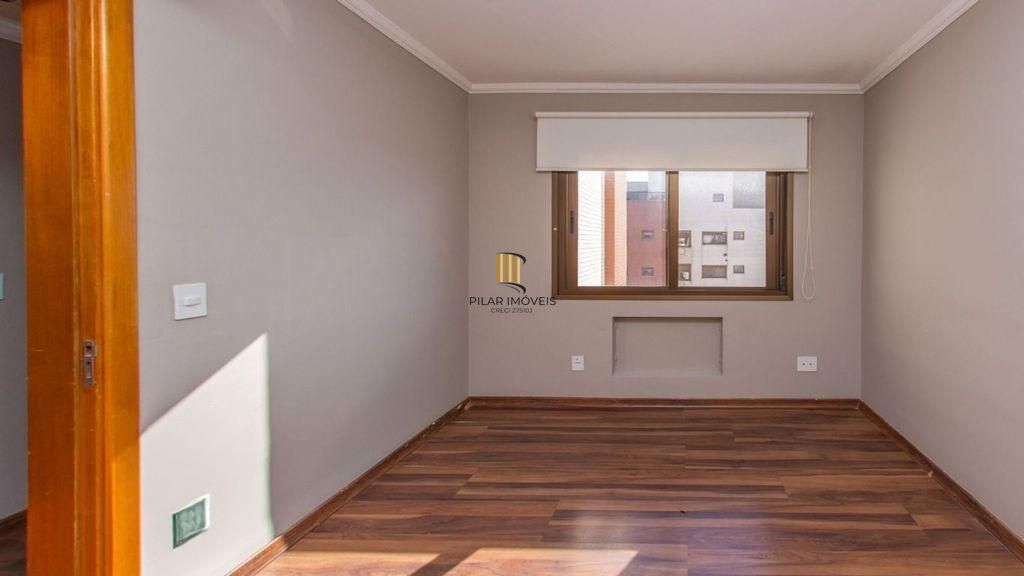 Cobertura 3 dormitórios, piscina, lareira, vista e 3 vagas no Solarium Lindóia