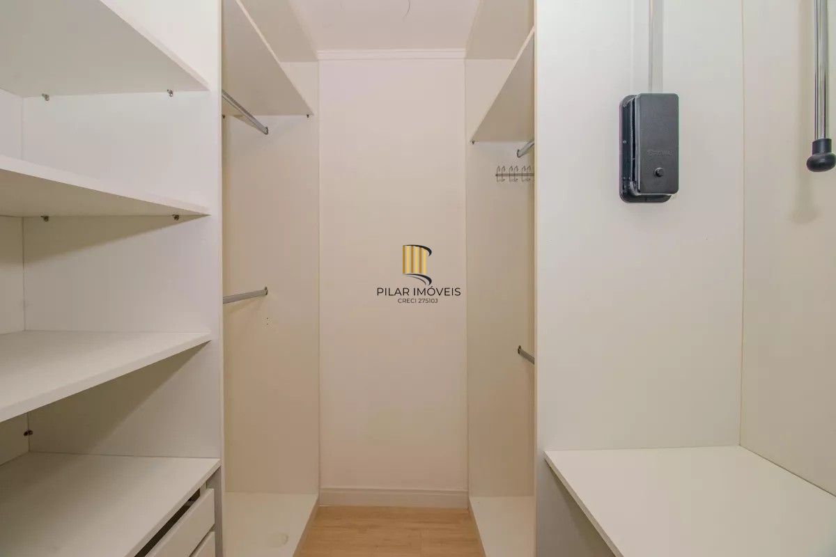 Apartamento com 03 dormitórios com suite, 04 vagas de garagem